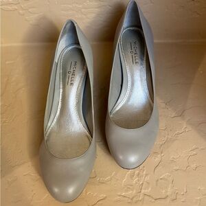 Michelle D Heels Size 6.5M